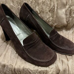Robert Clergerie Brown Suede Heels- Leather Soles. Made in France